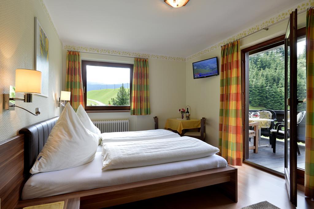 Gaestehaus Hoelzl Itter Bilik gambar